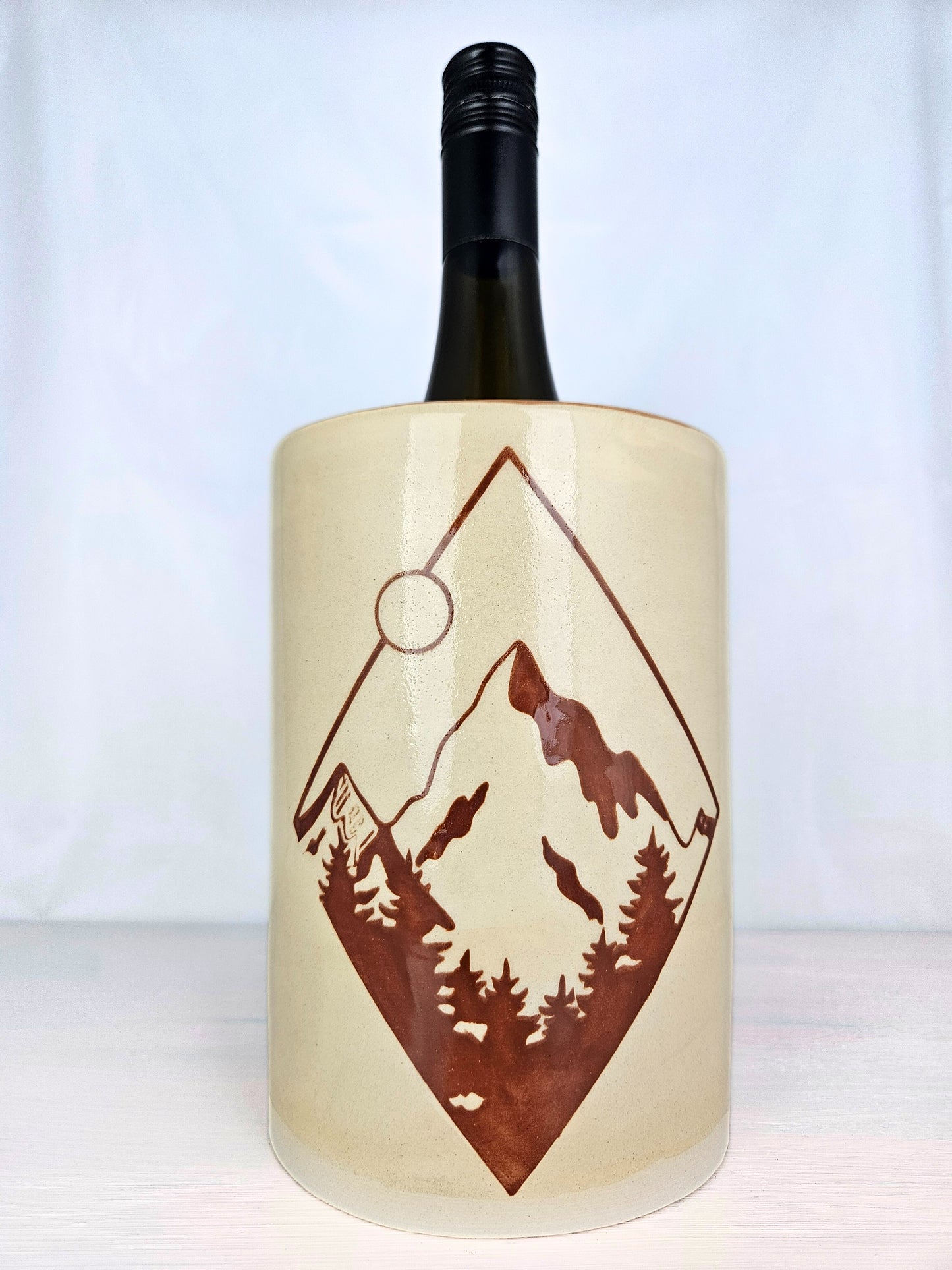 Weinkühler Berglandschaft